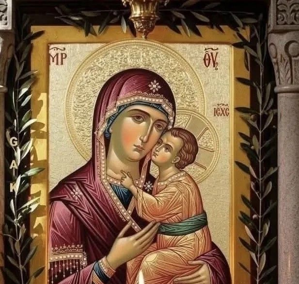 Пресвятая Богородица Мария непрестанно молится за нас пред Своим Божественным Сыном